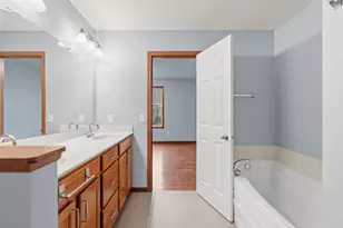 1952 Commonwealth Blvd, Chanhassen, MN 55317 - Photo 24