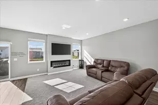 22911 Hazel Ln, Rogers, MN 55374 - Photo 6