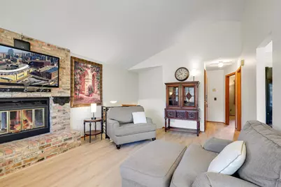 9132 Kirkwood Lane N, Maple Grove, MN 55369 - Photo 12