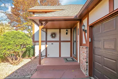 9132 Kirkwood Lane N, Maple Grove, MN 55369 - Photo 4