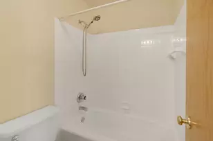 9032 McGuffey Rd, Eden Prairie, MN 55347 - Photo 26