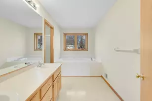 9032 McGuffey Rd, Eden Prairie, MN 55347 - Photo 18