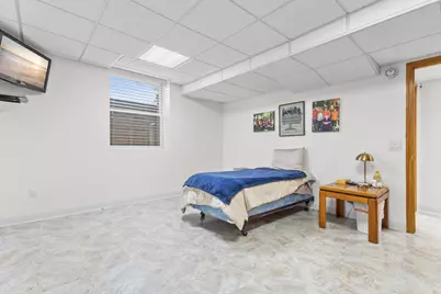 3212 33rd Avenue NE, Saint Anthony, MN 55418 - Photo 18