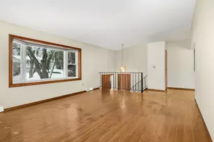 2710 Magnolia Ln N, Plymouth, MN 55441 - Photo 4