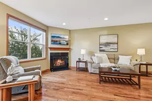 9534 Roosevelt Dr, Chanhassen, MN 55317 - Photo 4