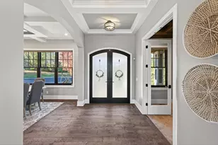 525 Smithtown Ct, Excelsior, MN 55331 - Photo 6