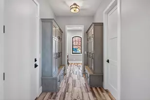 525 Smithtown Ct, Excelsior, MN 55331 - Photo 44