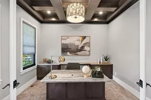 525 Smithtown Ct, Excelsior, MN 55331 - Photo 10