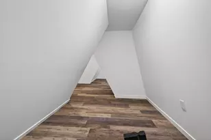 525 Smithtown Ct, Excelsior, MN 55331 - Photo 84