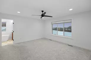 1870 Hadley Hills Dr NE, Rochester, MN 55906 - Photo 36