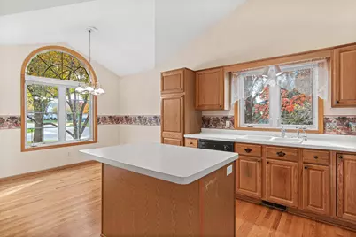 13973 Falcon Avenue, Apple Valley, MN 55124 - Photo 10