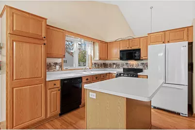 13973 Falcon Avenue, Apple Valley, MN 55124 - Photo 12
