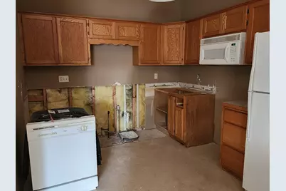 2747 230th Court NW, Saint Francis, MN 55070 - Photo 4