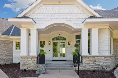 2112 Meeting Street, Minnetonka, MN 55391 - Photo 4