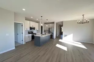 14703 Kingsview Ln N, Dayton, MN 55327 - Photo 10