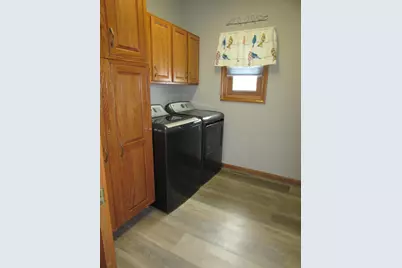 1640 Patriot Drive, Fairmont, MN 56031 - Photo 12