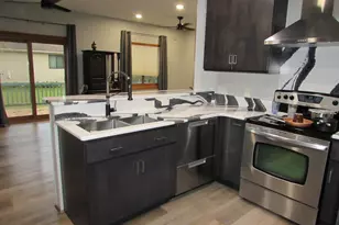 1640 Patriot Dr, Fairmont, MN 56031 - Photo 8