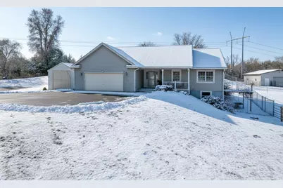 W10006 State Road 29, River Falls, WI 54022 - Photo 2