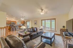 W10006 State Road 29, River Falls, WI 54022 - Photo 10