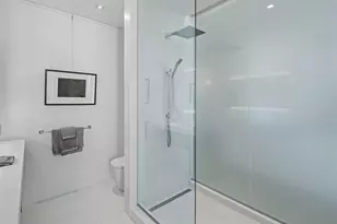 201 S 11th St, Minneapolis, MN 55403 - Photo 30