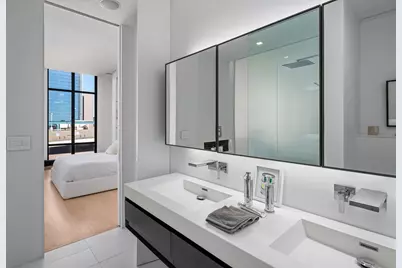 201 S 11th Street #830, Minneapolis, MN 55403 - Photo 32