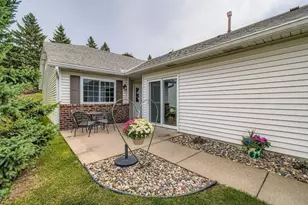 7608 Newbury Rd, Woodbury, MN 55125 - Photo 1
