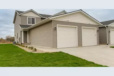 1069 Century Village Lane NE, Rochester, MN 55906 - Photo 2