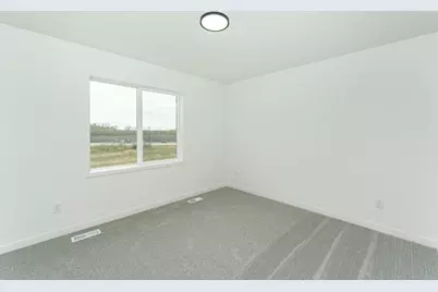 1073 Century Village Lane NE, Rochester, MN 55906 - Photo 18