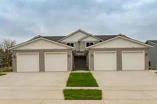 1077 Century Village Ln NE, Rochester, MN 55906 - Photo 2