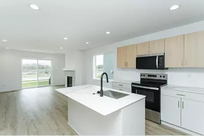 1081 Century Village Lane NE, Rochester, MN 55906 - Photo 8