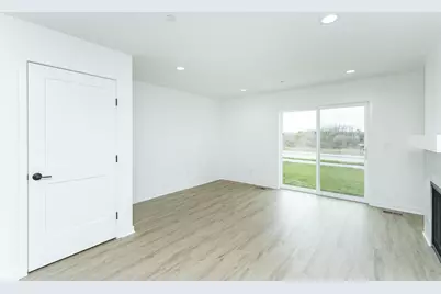 1081 Century Village Lane NE, Rochester, MN 55906 - Photo 10