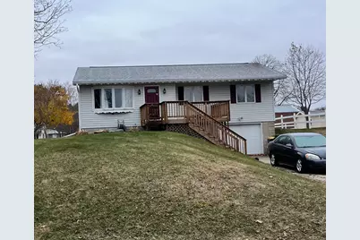 323 2nd Avenue SE, Mazeppa, MN 55956 - Photo 1