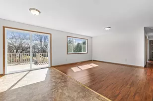 3939 Westbury Dr, Eagan, MN 55123 - Photo 8