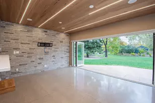 1712 12th St S, Moorhead, MN 56560 - Photo 16