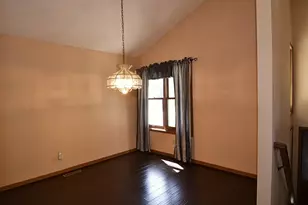 5700 Willow Trail, Shoreview, MN 55126 - Photo 8