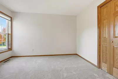 174 Wedgewood Drive, Mahtomedi, MN 55115 - Photo 20