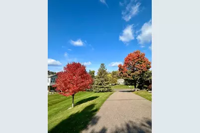 174 Wedgewood Drive, Mahtomedi, MN 55115 - Photo 26