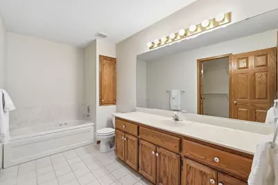 174 Wedgewood Drive, Mahtomedi, MN 55115 - Photo 12