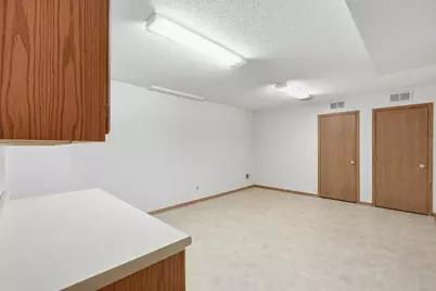 174 Wedgewood Drive, Mahtomedi, MN 55115 - Photo 22