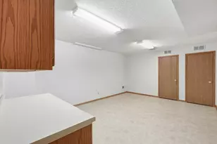 174 Wedgewood Dr, Mahtomedi, MN 55115 - Photo 22