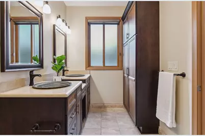 3610 France Avenue S, Saint Louis Park, MN 55416 - Photo 32