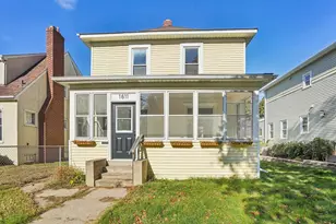 1611 Edmund Ave, Saint Paul, MN 55104 - Photo 1