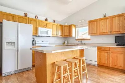 4276 39 1/2 Avenue S, Fargo, ND 58104 - Photo 10