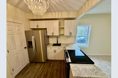 614 Garfield Avenue, Albert Lea, MN 56007 - Photo 2