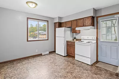 753 / 755 Robert Street S, Saint Paul, MN 55107 - Photo 6