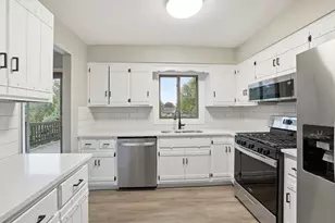 2824 84th Ave N, Brooklyn Park, MN 55444 - Photo 6