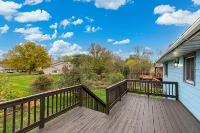 2824 84th Avenue N, Brooklyn Park, MN 55444 - Photo 16