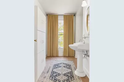 2524 Pillsbury Avenue S, Minneapolis, MN 55404 - Photo 10