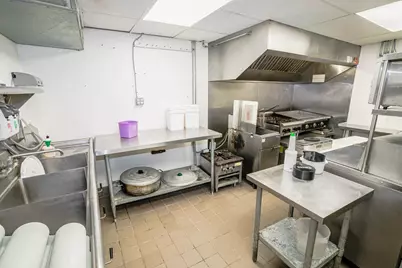 883 Payne Avenue, Saint Paul, MN 55130 - Photo 30