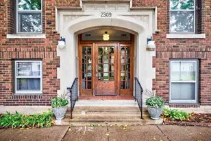 2309 Grand Ave S, Minneapolis, MN 55405 - Photo 2